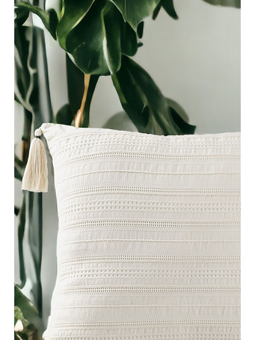 Ekru Buldan Dokuma Bohem Tasarım  100 Pamuklu Köşe Saçaklı 45x45cm Kırlent Kılıfı Krem-1
