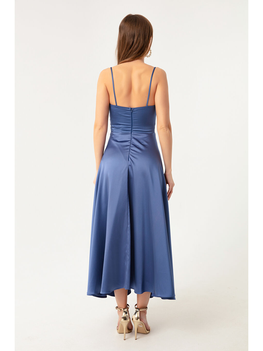 Kadın İndigo İp Askılı Bel Kemerli Saten Midi Abiye & Mezuniyet Elbisesi-4