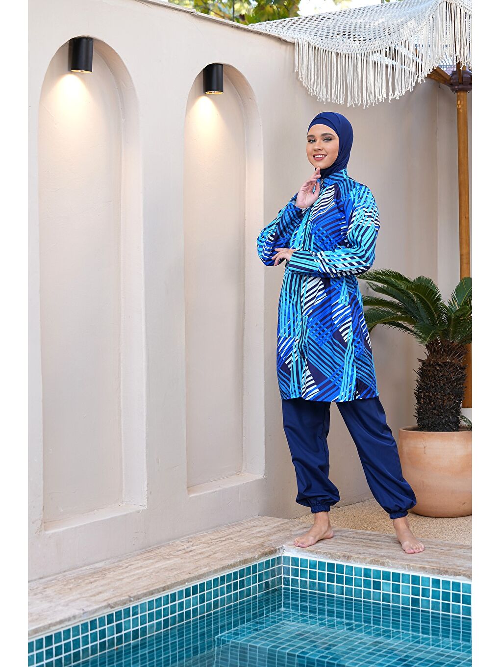 Lacivert Paraşüt Kumaş Boydan Fermuarlı Tam Kapalı Tesettür Mayo 3813-2