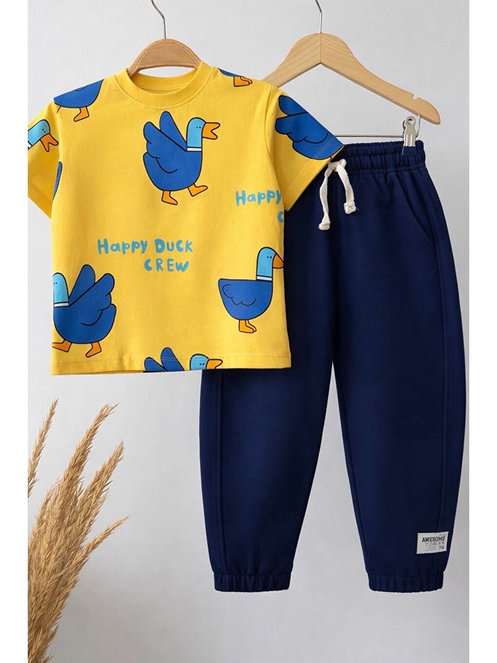 Erkek Çocuk Sarı Ördek Baskılı Jogger Pantololu Altüst Takım-1
