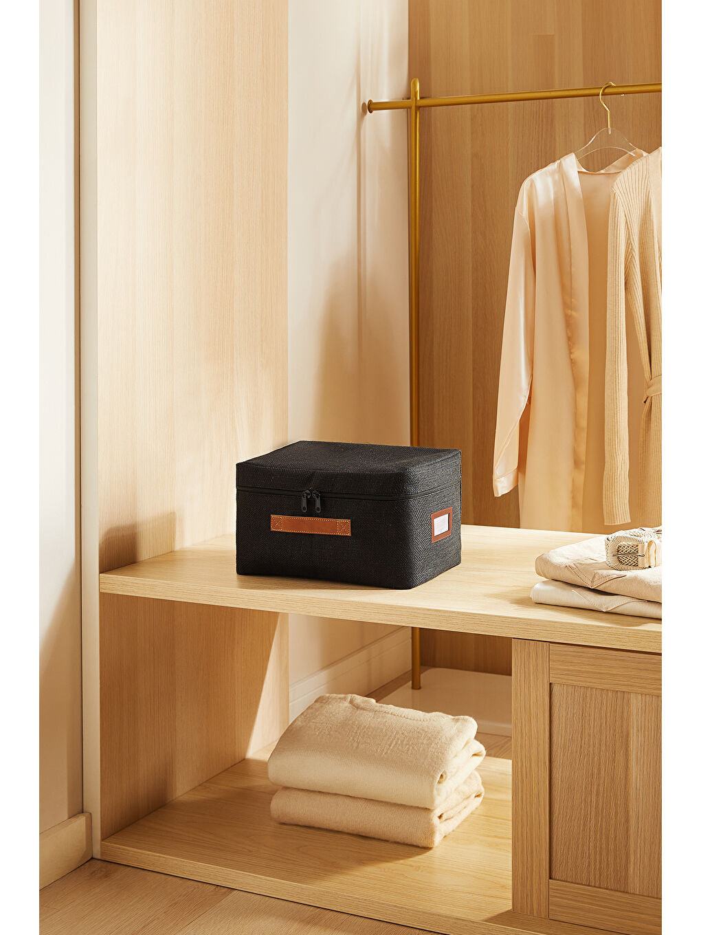 Küçük Boy Siyah Renk Jüt Hurç 30 x 22 x 18 cm