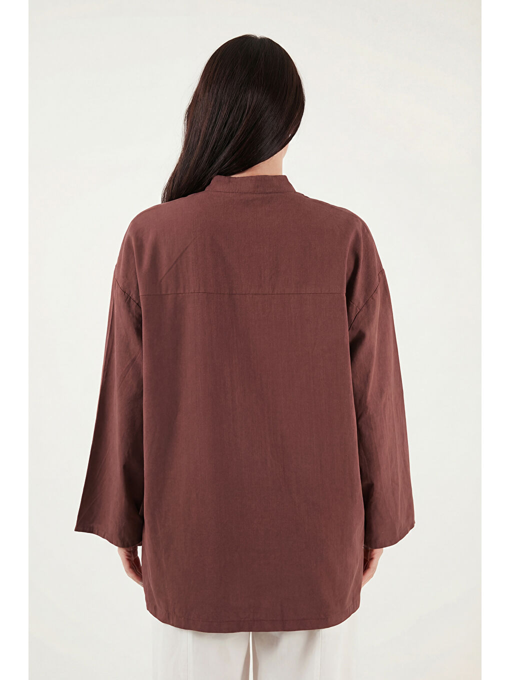 Kahverengi Bağlamalı Hakim Yaka Pamuklu Rahat Bluz 6925480-5