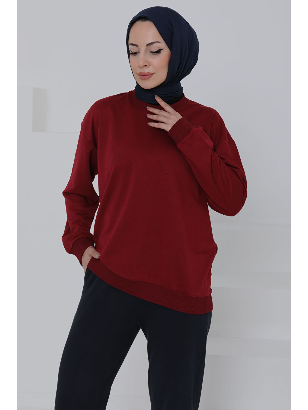 Kadın Bisiklet Yaka Oversize Sweatshirt Bordo - 26567-3