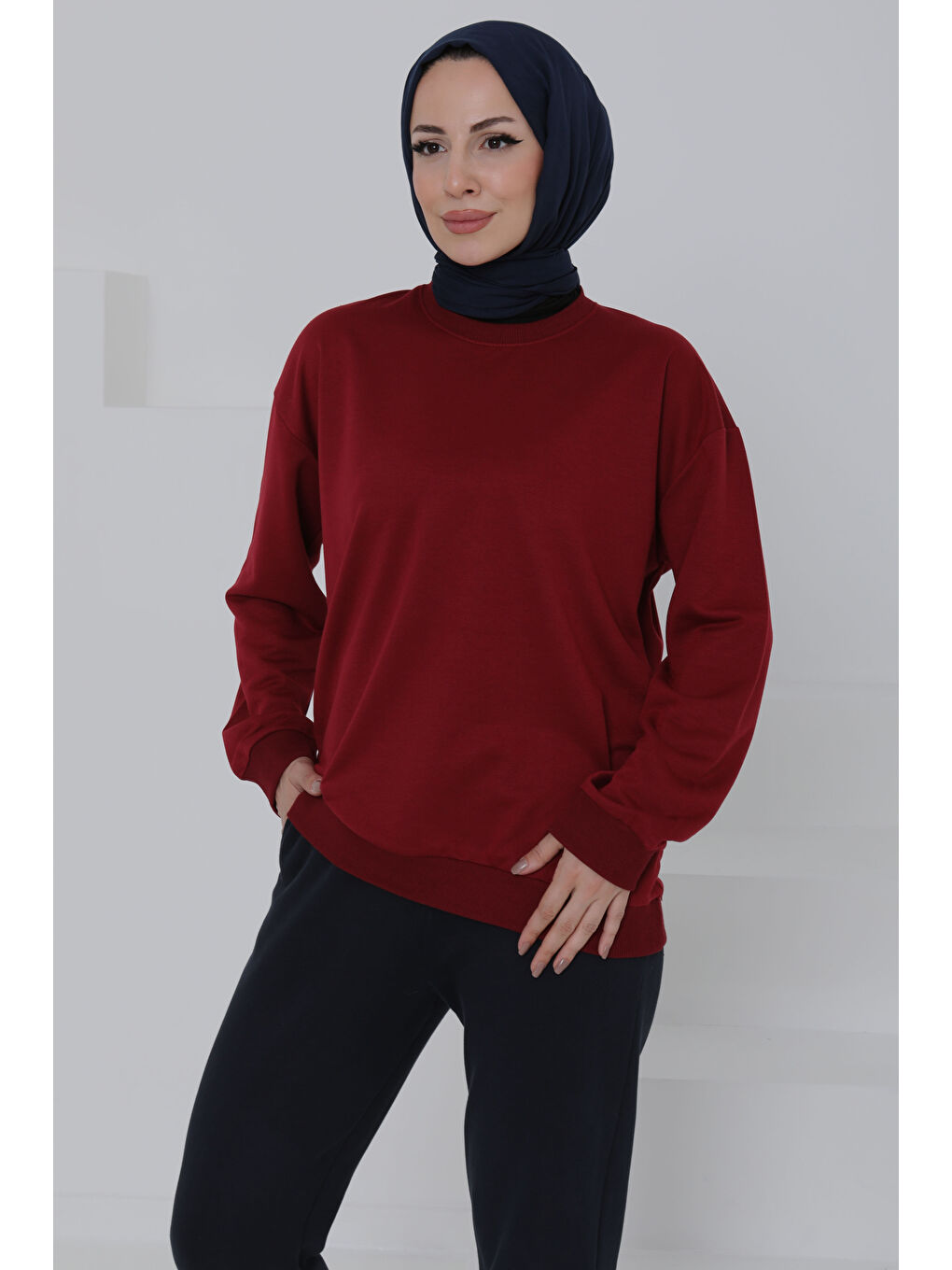 Kadın Bisiklet Yaka Oversize Sweatshirt Bordo - 26567-4
