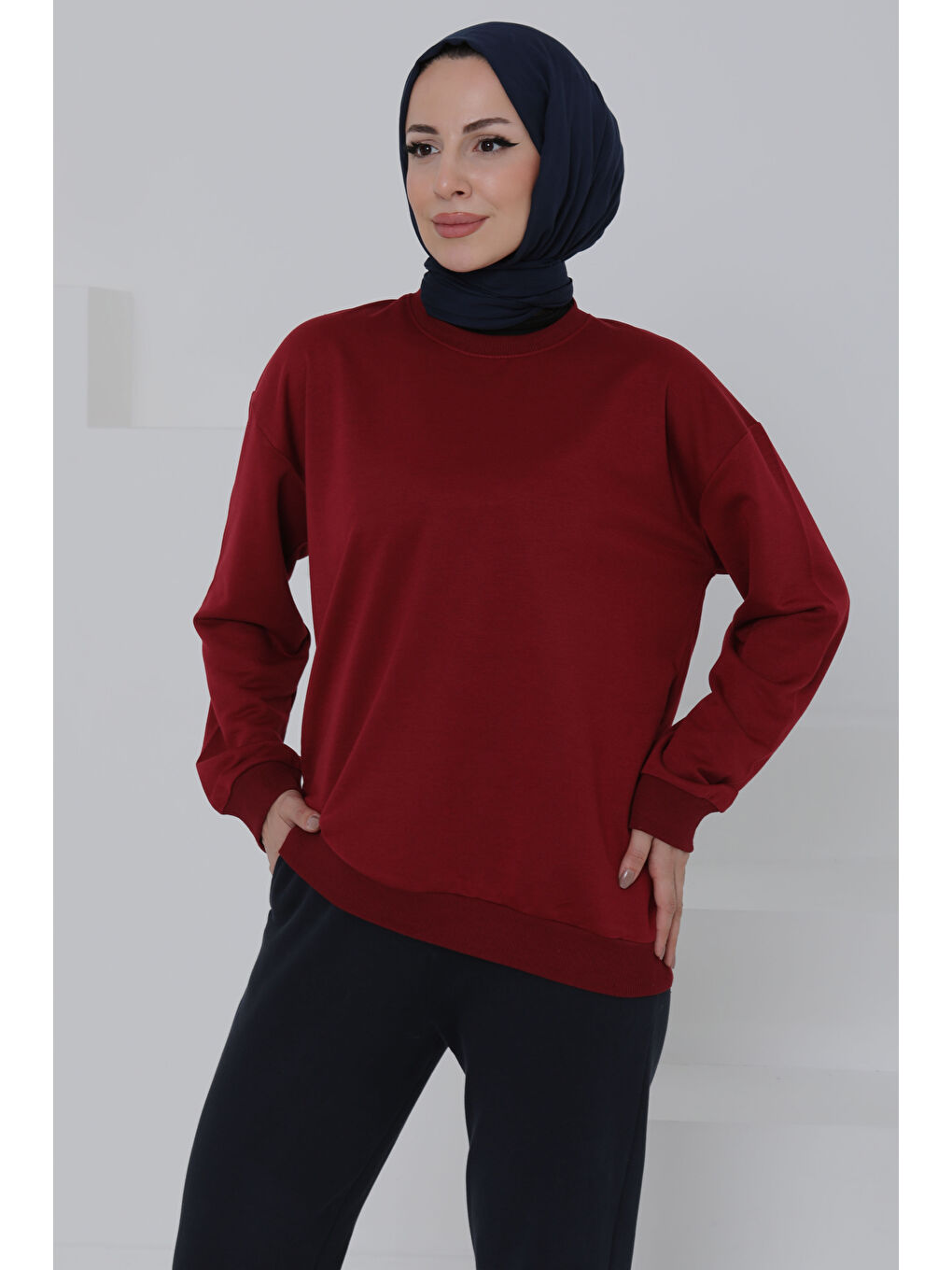 Kadın Bisiklet Yaka Oversize Sweatshirt Bordo - 26567-5