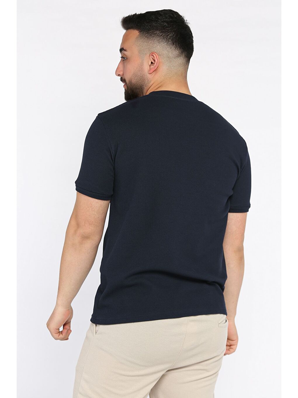 Lacivert Bisiklet Yaka Kendinden Desenli Erkek Tişört-2