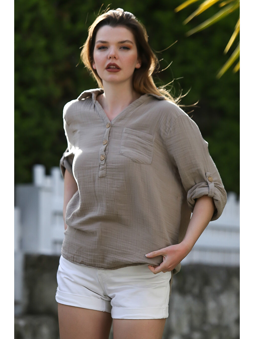 Kahverengi Açık Kahve Gömlek Yaka Düğmeli Uzun Kollu Cepli Casual Müslin Arkası Uzun Dokuma Bluz 70 66-3