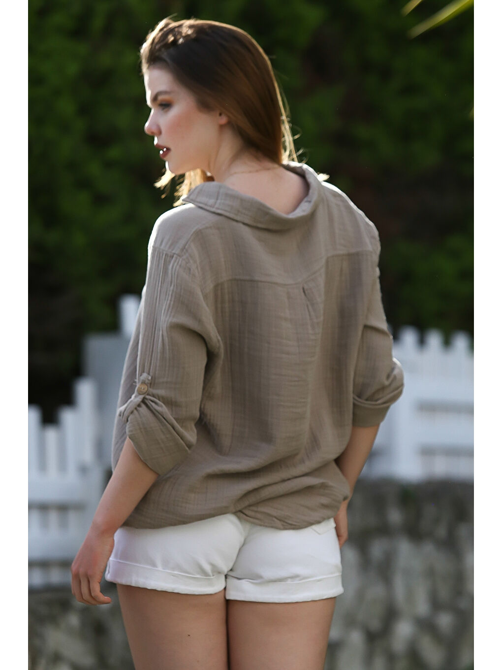Kahverengi Açık Kahve Gömlek Yaka Düğmeli Uzun Kollu Cepli Casual Müslin Arkası Uzun Dokuma Bluz 70 66-7