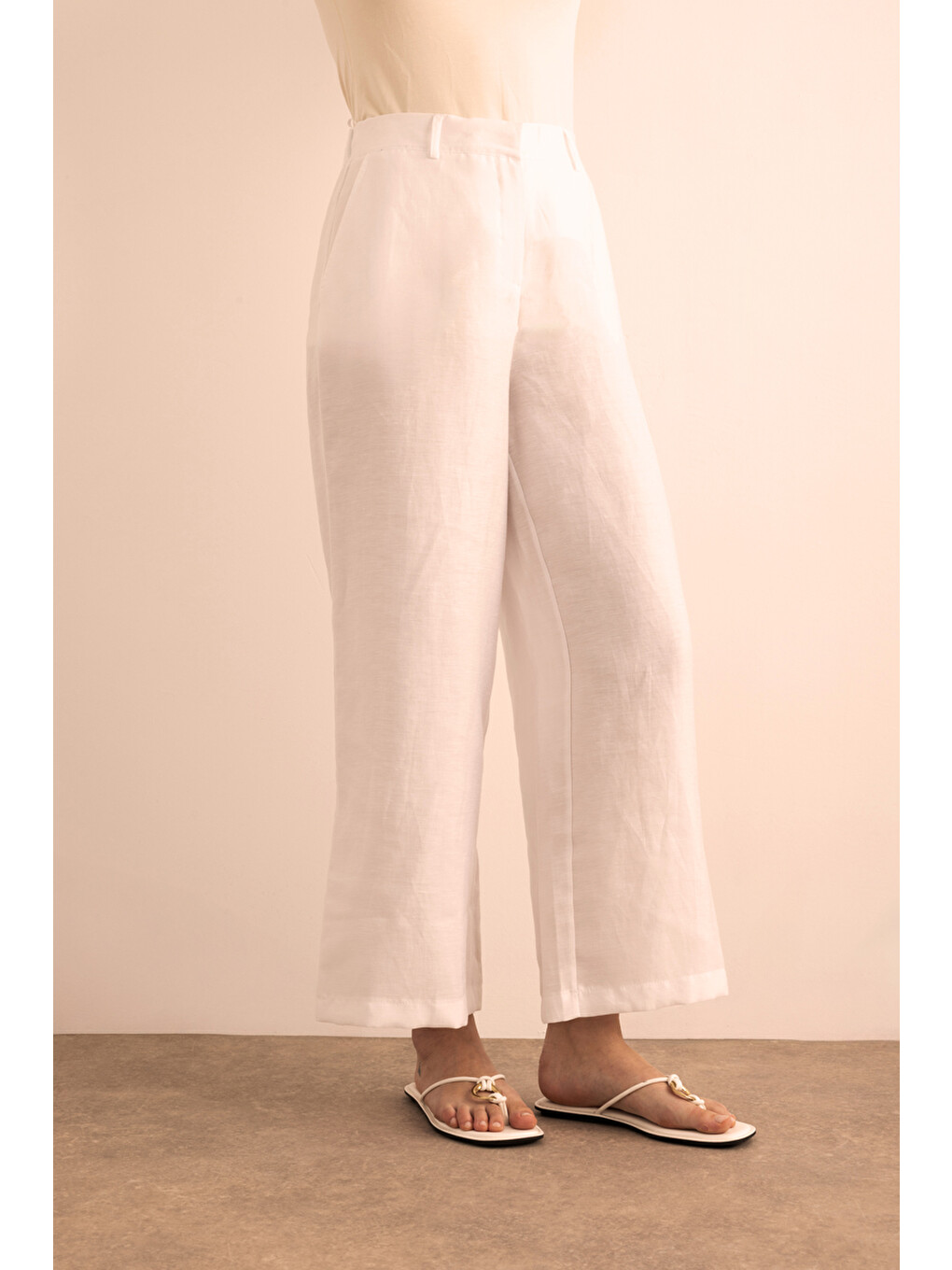 Beyaz Beli Lastikli Keten Pantolon-3