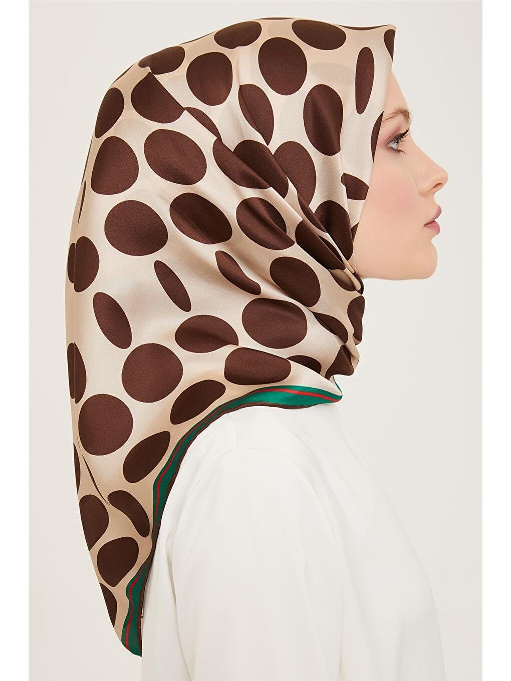 Kahverengi Geometrik Desenli Twill İpek Eşarp 24Ya9156 86 80-1