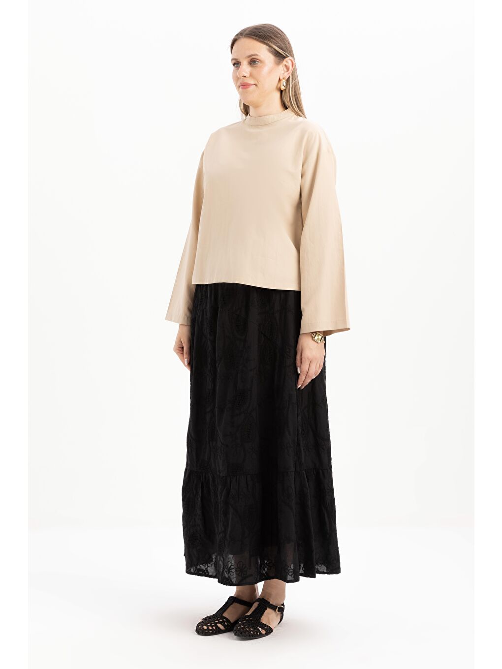 Bej-Gizli Fermuarlı Yırtmaçlı Bluz-2