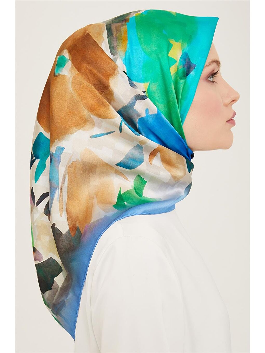 Karışık Çiçek Desenli Twill İpek Eşarp 24Ya9103 81 83-1