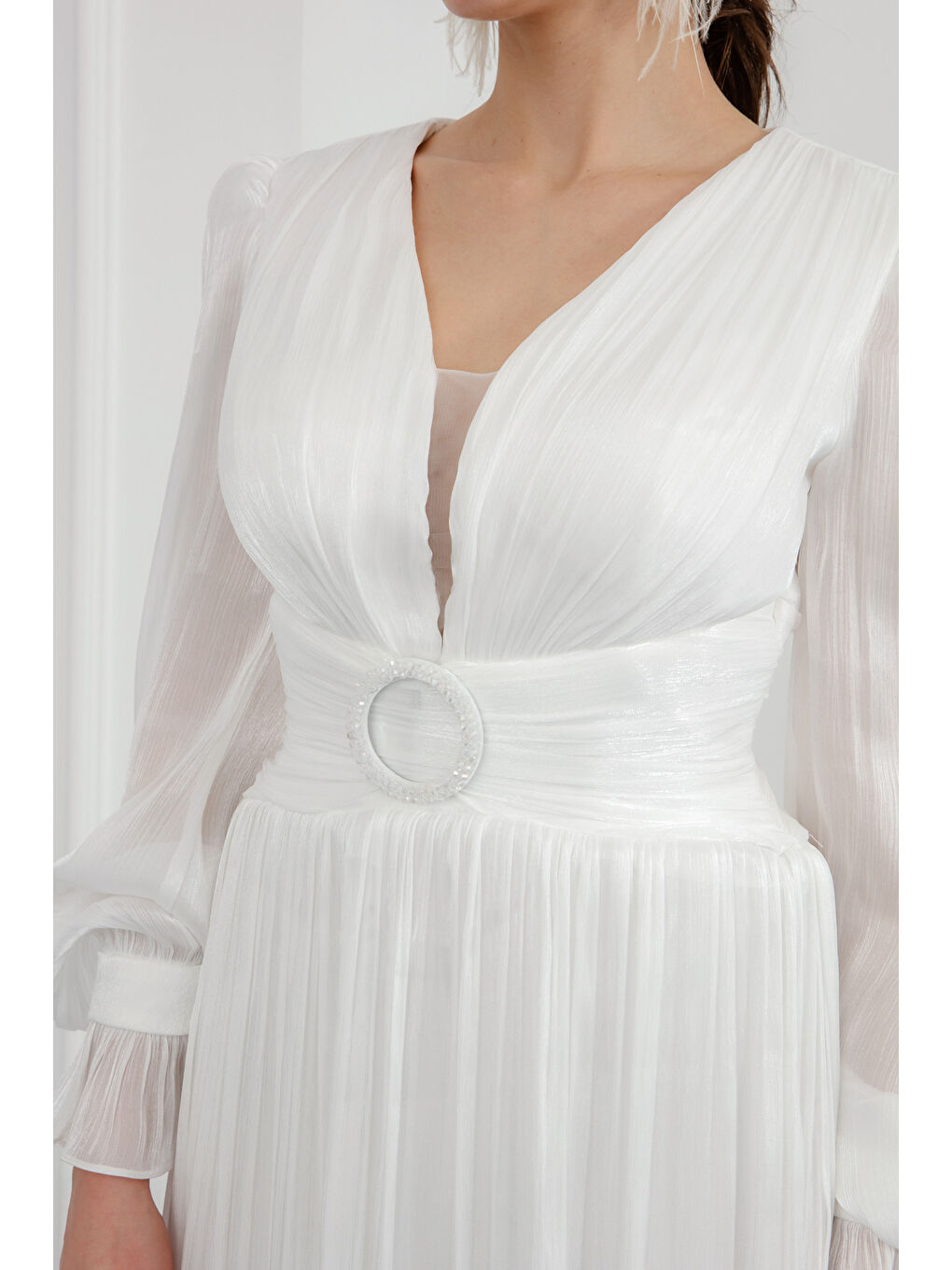 Kadın Beyaz V Yaka Beli Taşlı Kemerli Uzun Abiye Elbise-3