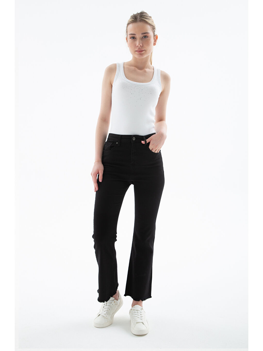 Siyah Streç Pamuklu Flare Fit Yüksek Bel İspanyol Paça Pantolon 25Y0294K1-2