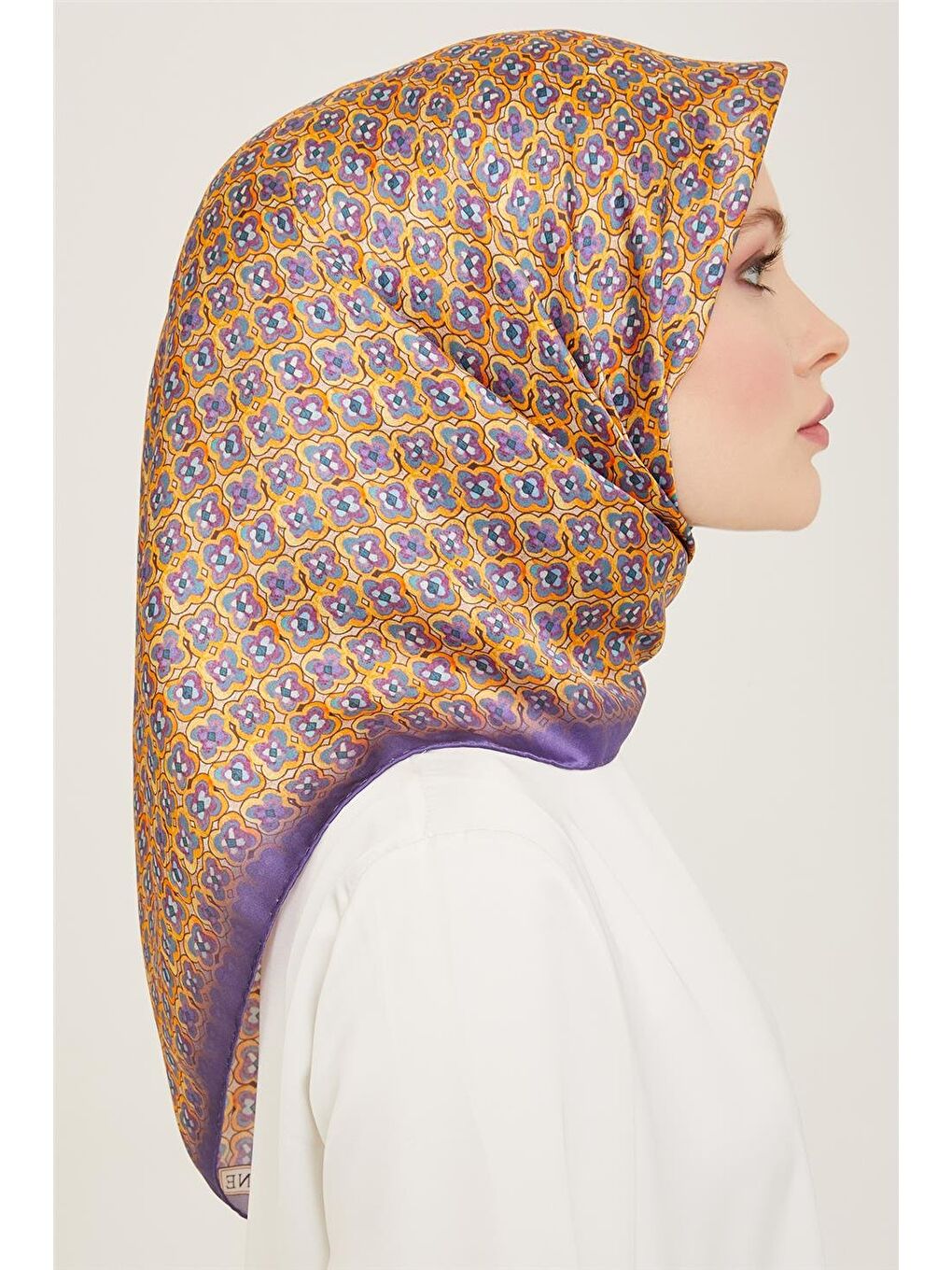 Karışık Klasik Desenli Twill İpek Eşarp 24Ya9134 67 33-1