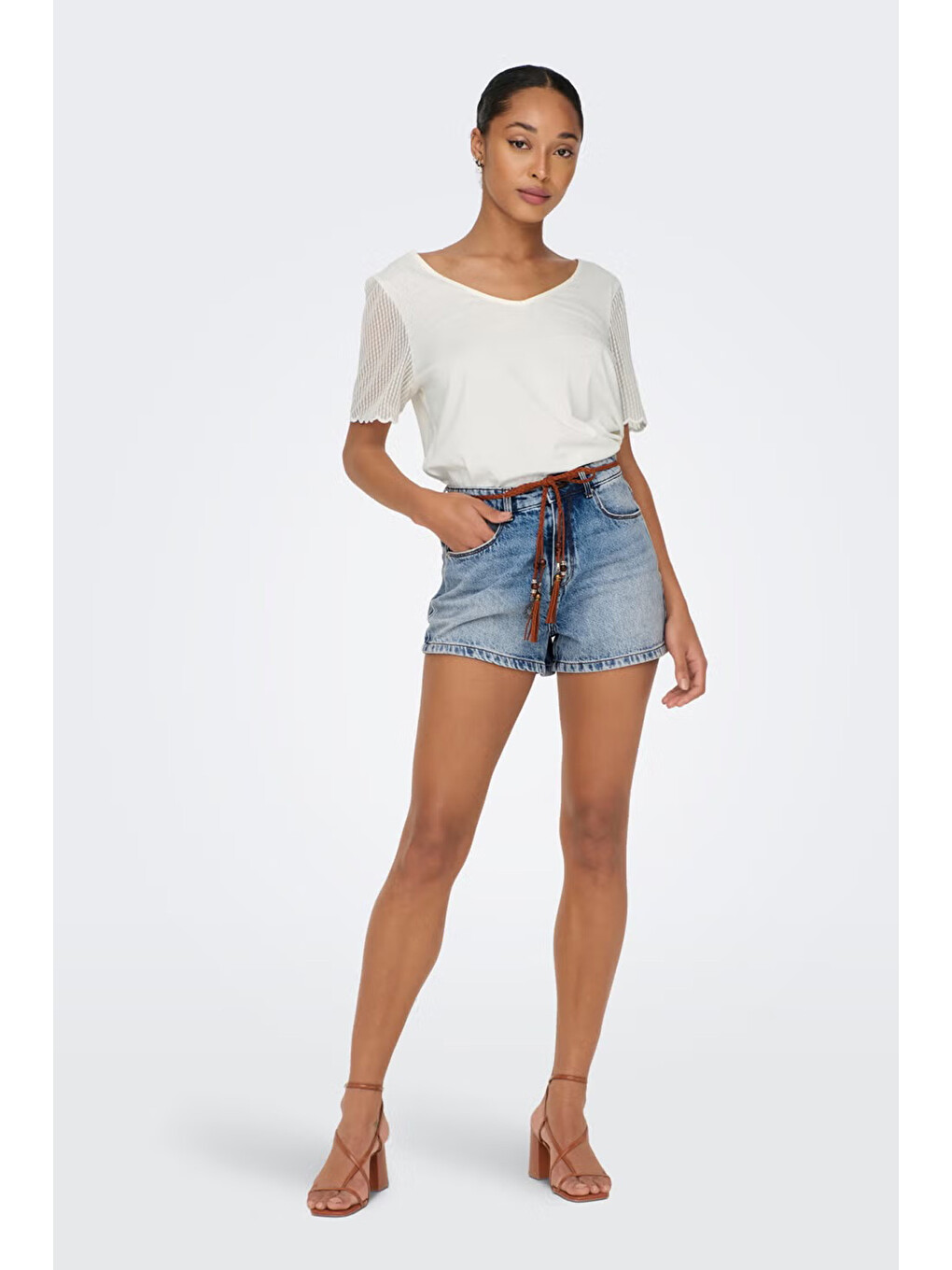 Mavi Onlkelly % 100 Pamuk Regular Fit Yüksek Bel Kadın Jean Short 15221469-1