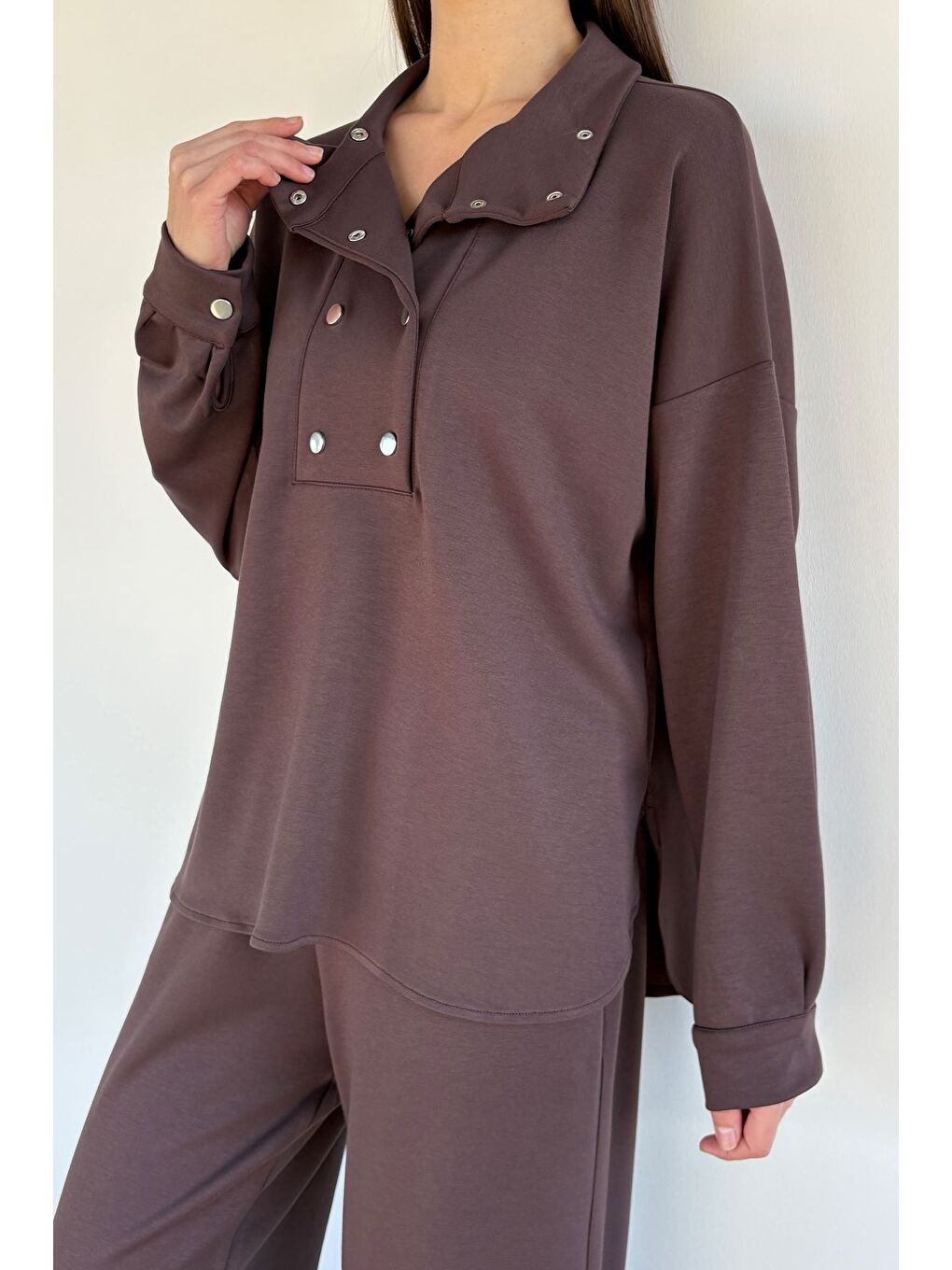 Kahverengi Kadın Çıtçıt Detaylı Sweat Bel Lastikli Pantolon İkili Takım-2