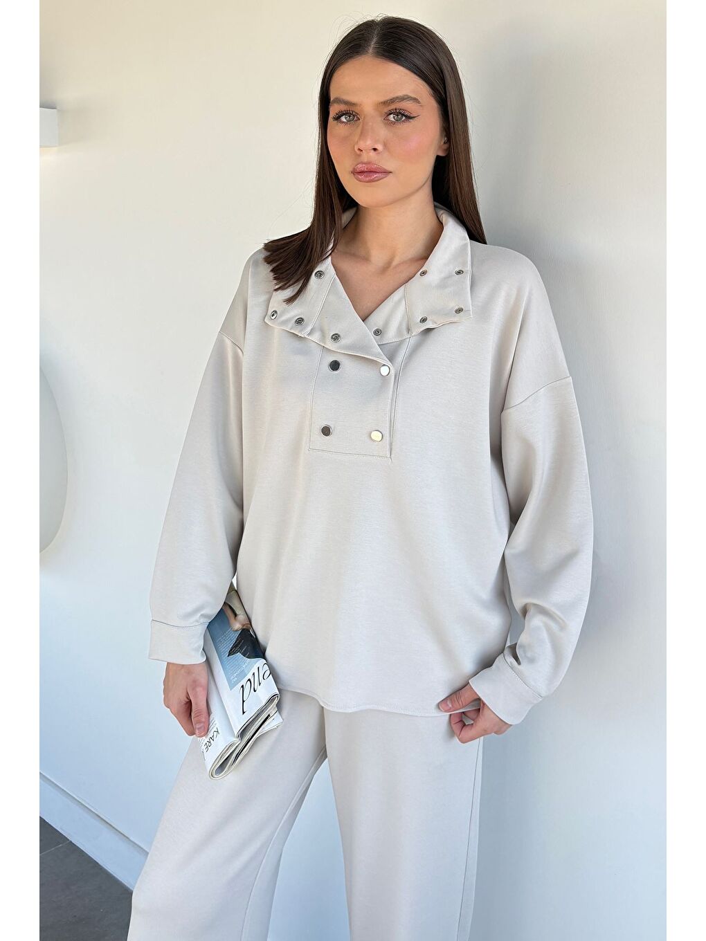 Bej Kadın Çıtçıt Detaylı Sweat Bel Lastikli Pantolon İkili Takım-1