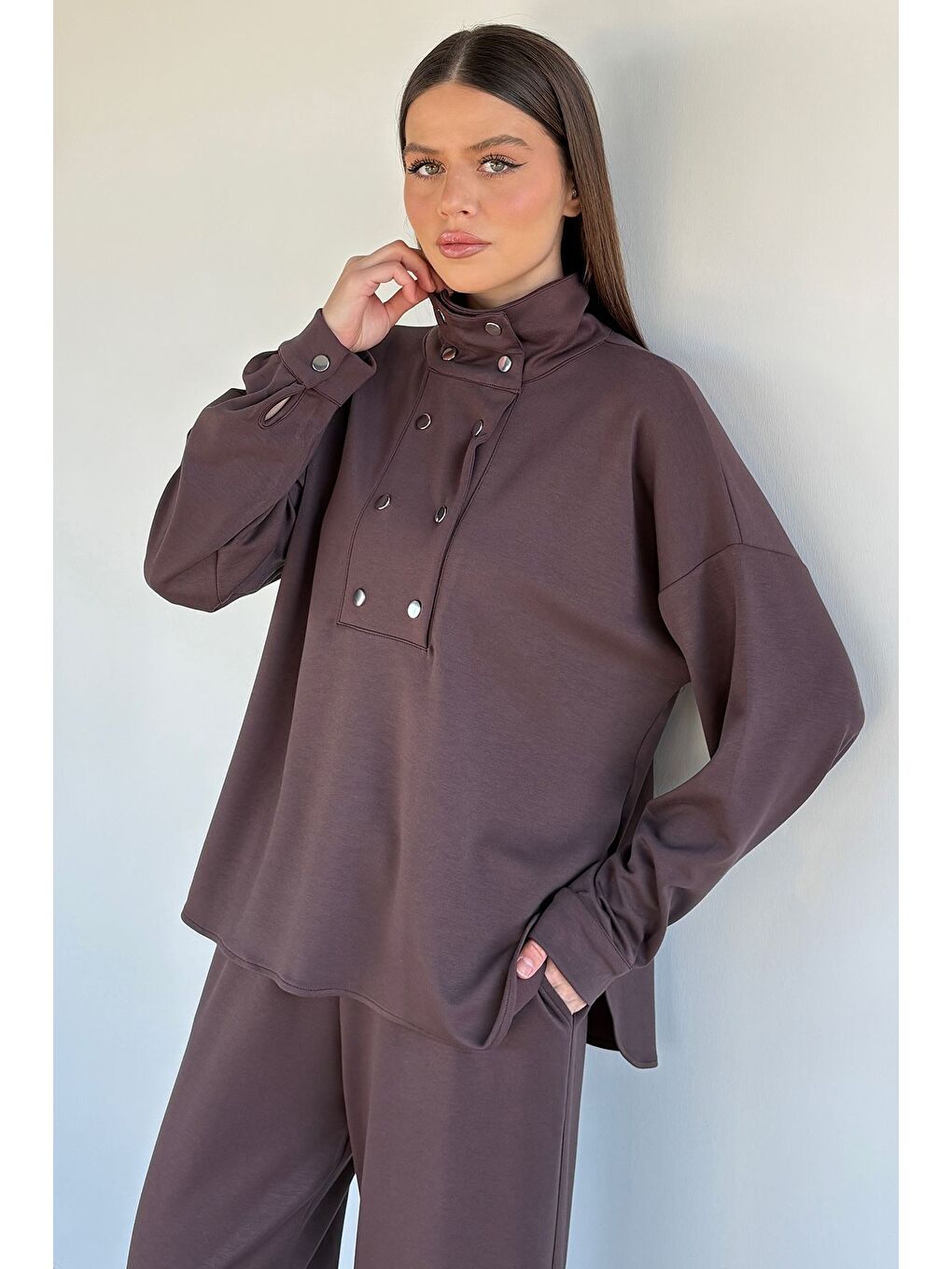 Kahverengi Kadın Çıtçıt Detaylı Sweat Bel Lastikli Pantolon İkili Takım-3