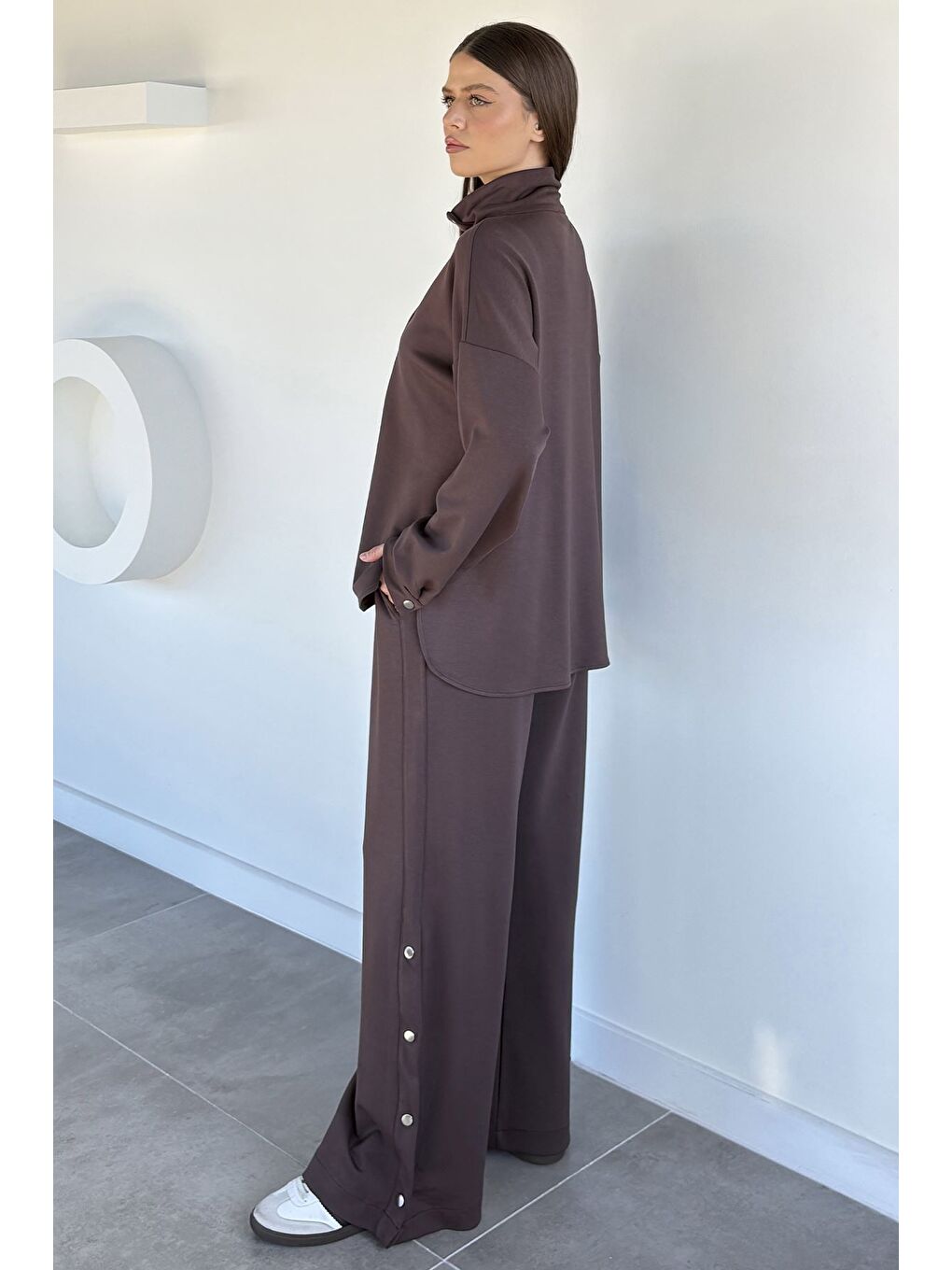 Kahverengi Kadın Çıtçıt Detaylı Sweat Bel Lastikli Pantolon İkili Takım-4