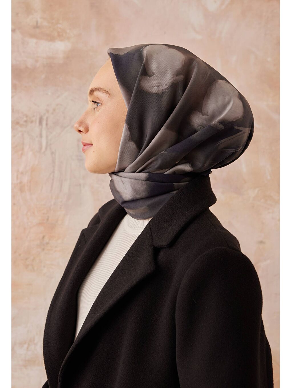 Darcy Desen Pamuk İpek Eşarp Siyah-1