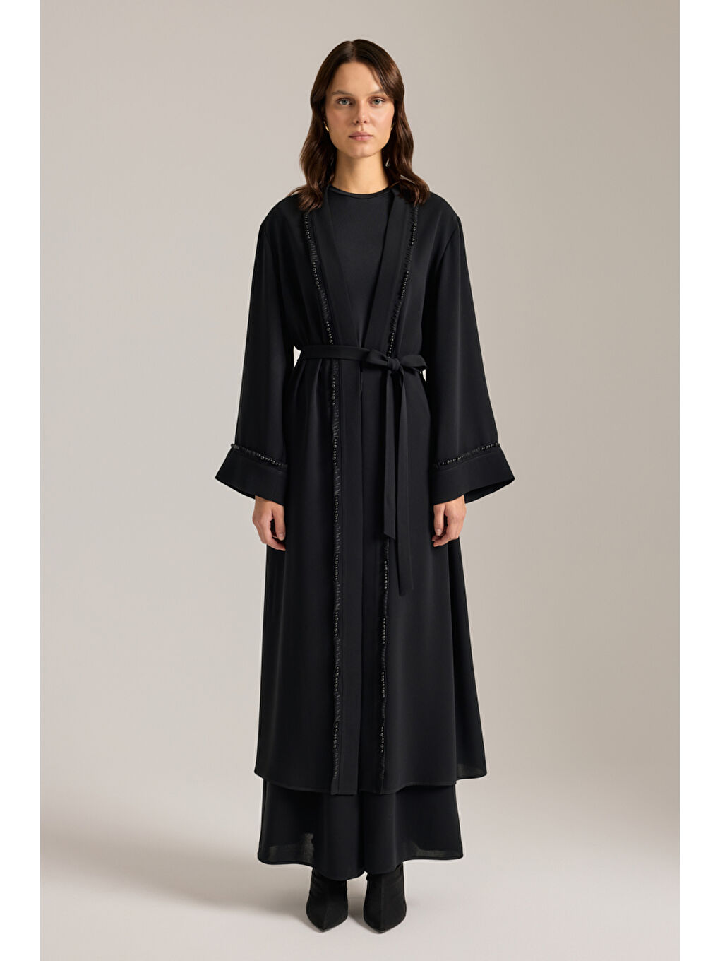 Siyah Boncuk Ve İp İşlemeli Kimono-4