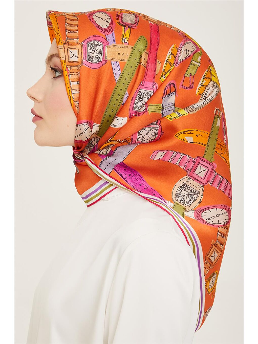 Karışık Obje Desenli Twill İpek Eşarp 24Ya9141 80 04-2