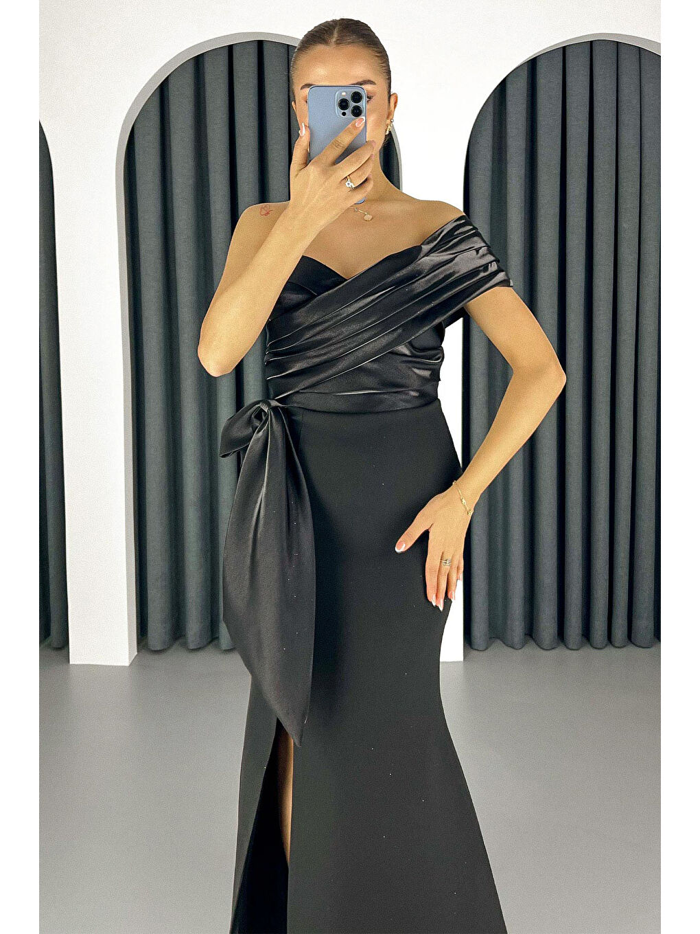 Kadın Siyah Organze Detay Uzun Abiye Elbise-3