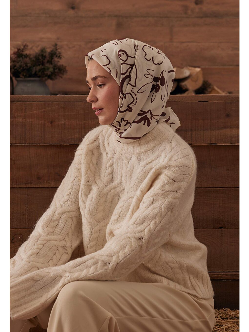 Kırmızı Luna Desen Pamuk İpek Eşarp Vişne