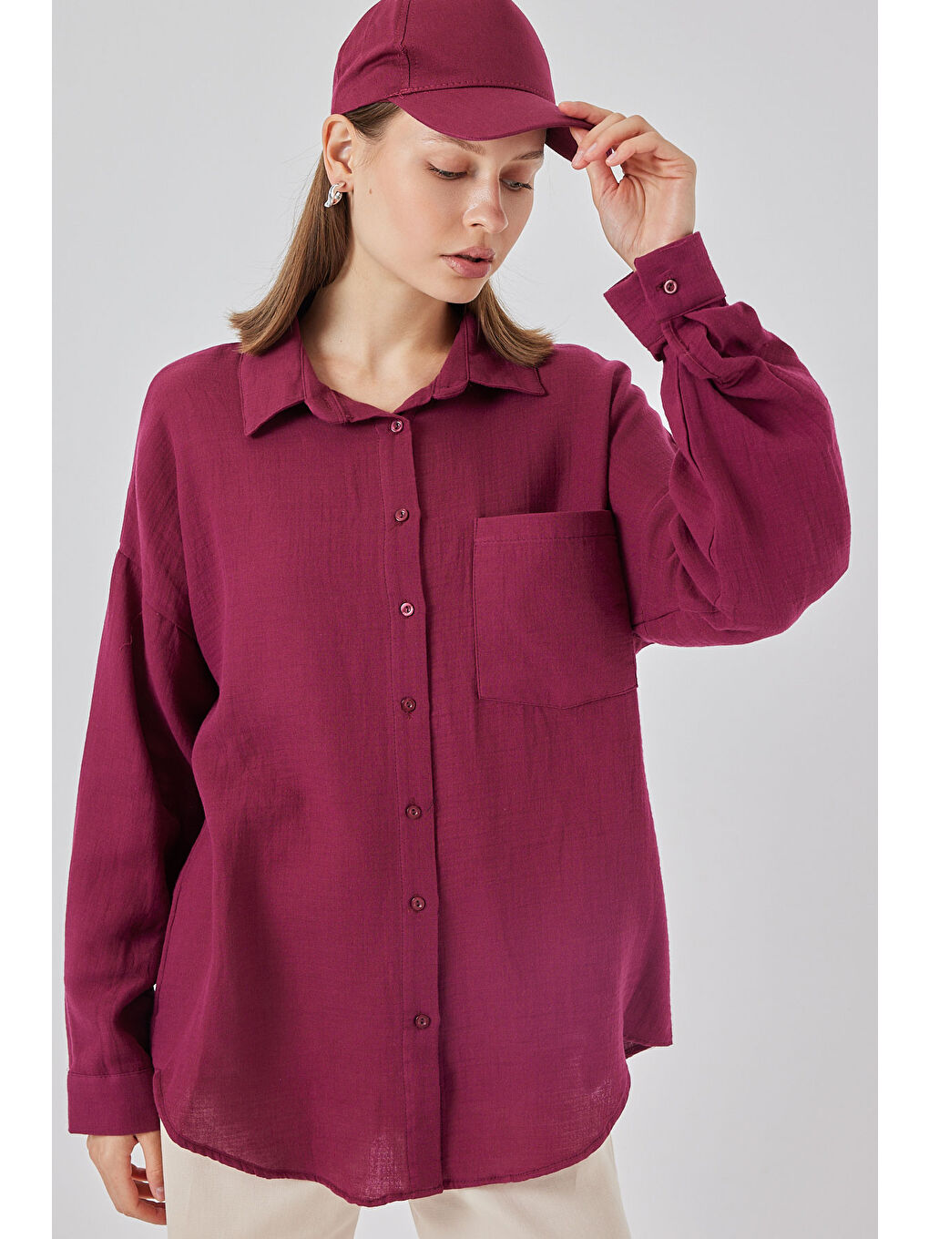 Kadın Tek Cepli Oversize Müslin Gömlek 20353 - Mürdüm-2