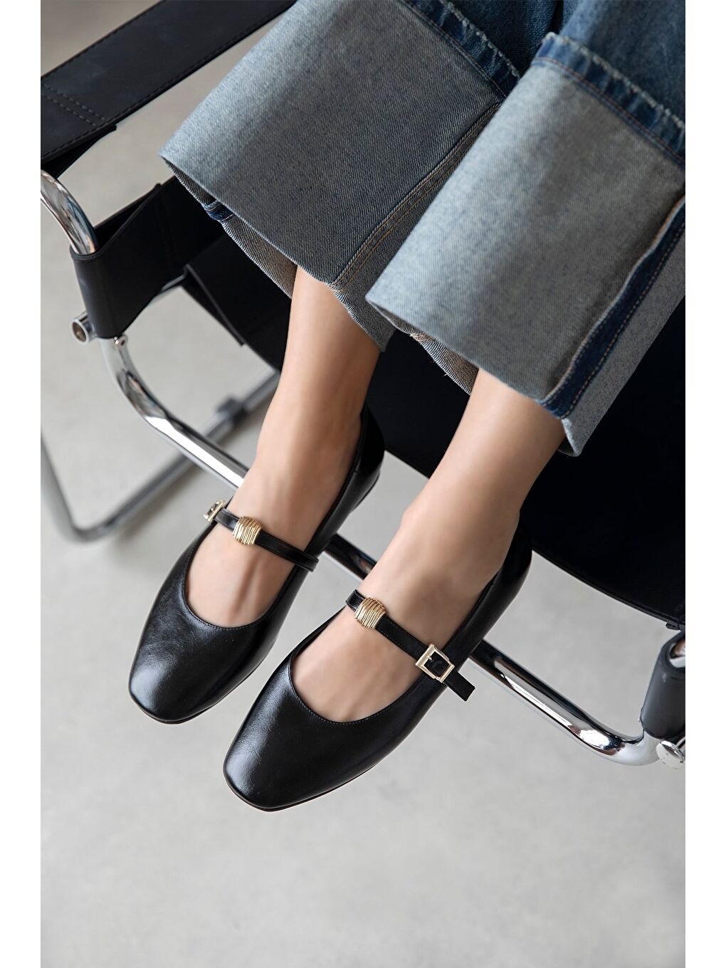 Libon Kadın Toka Detay Kırışık Deri  Babet Siyah-1