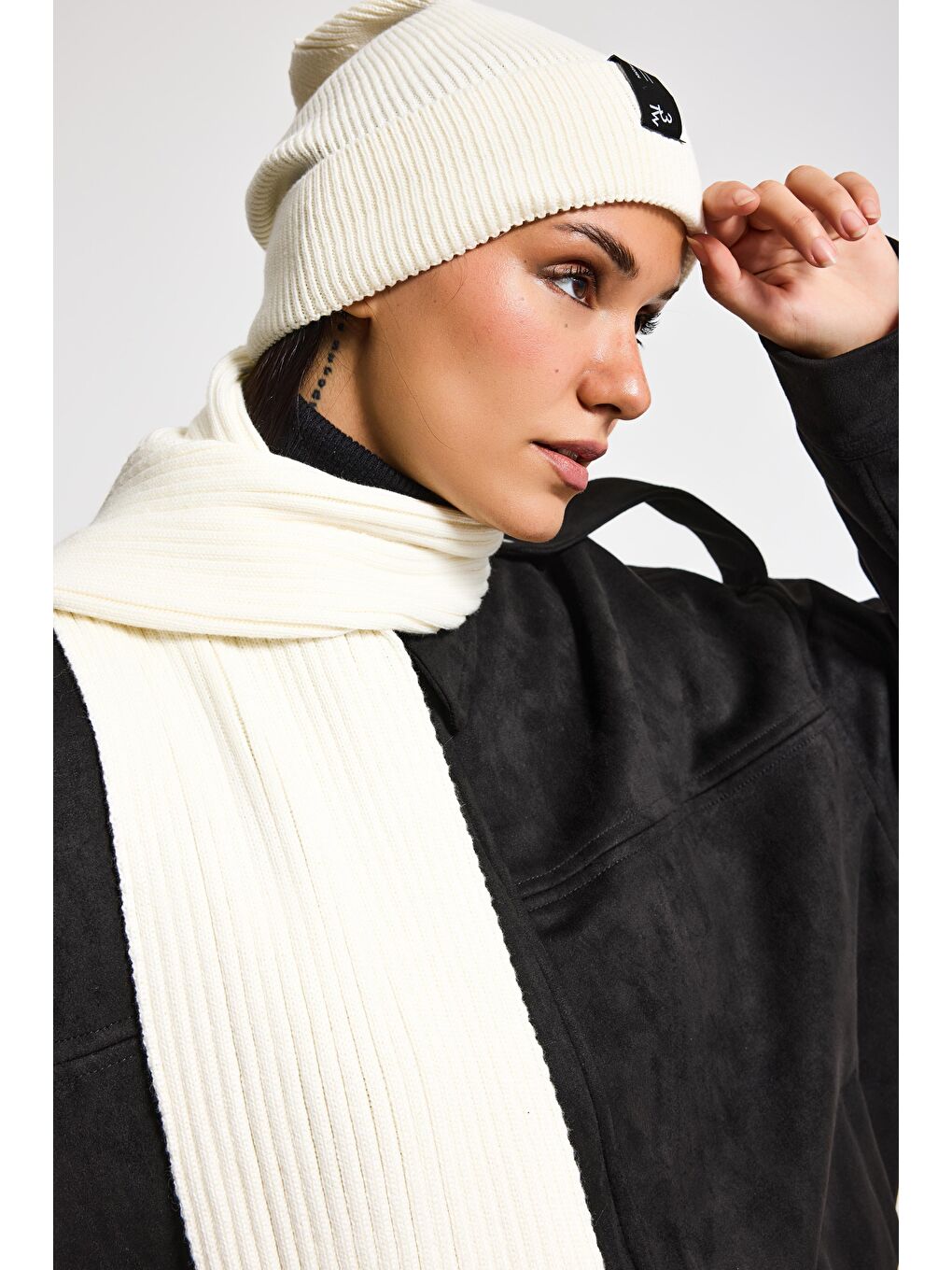 Beyaz Fitilli Kumaş Bere Atkı 2'li Takım-2