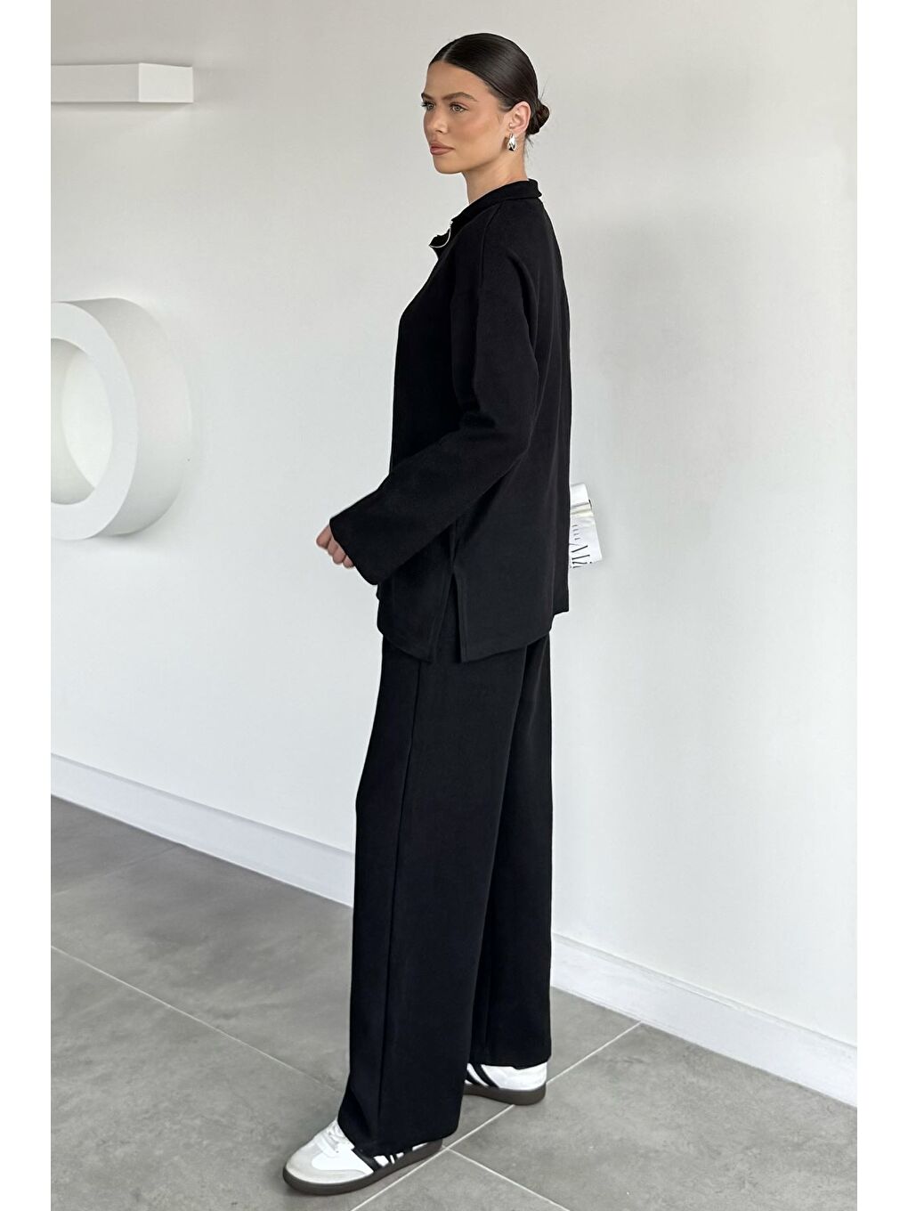 Siyah Kadın Polo Yaka Selanik Kumaş Sweat Bel Lastikli Pantolon İkili Takım-3