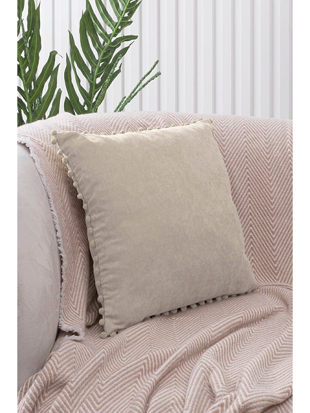 Ekru Renk Ve Ölçü Seçenekli Krem Ponponlu Kırlent Kılıfı Dekoratif Düz Sade Punch Panoroma