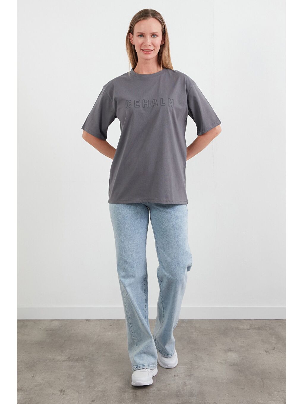 Antrasit Cehaln Yazı Baskılı Oversize Tişört-1