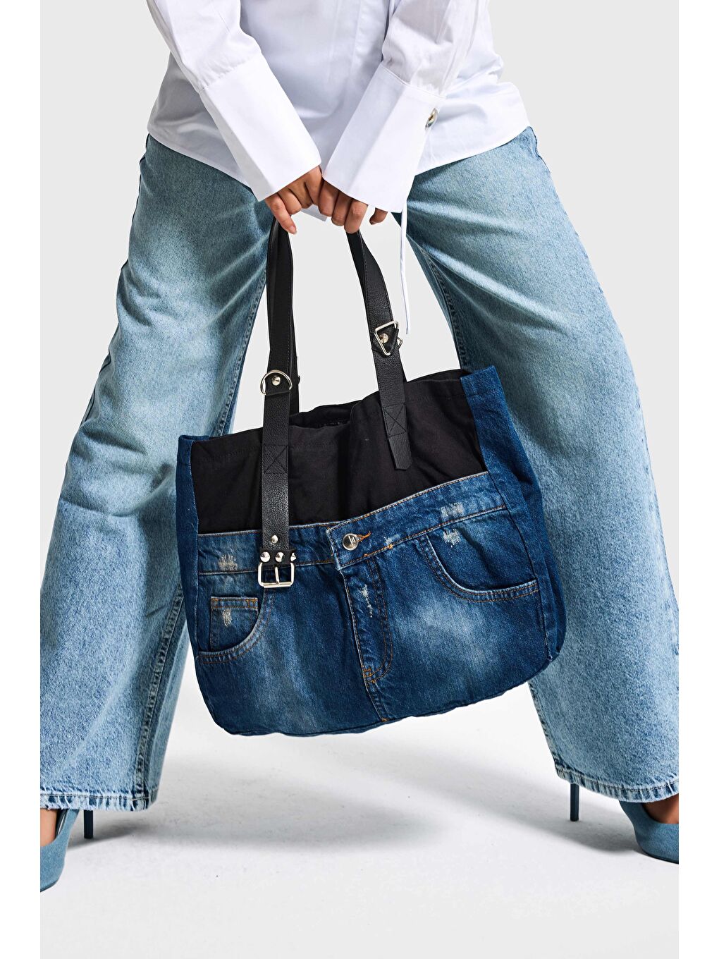 Mavi Jean Rengi Deri Askılı Özel Tasarım Denim Çanta-1