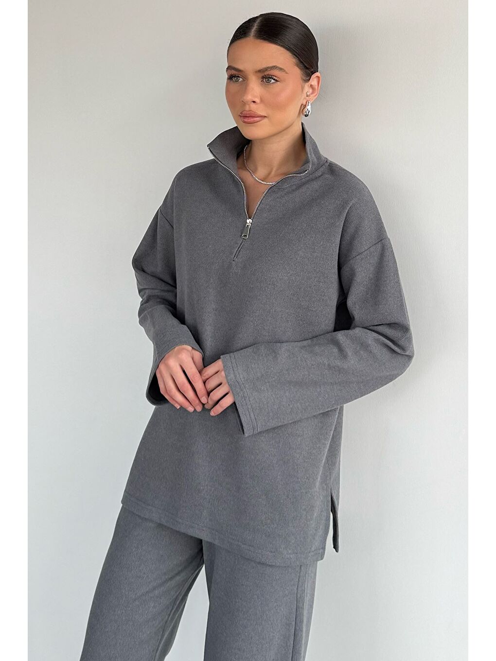 Gri Kadın Polo Yaka Selanik Kumaş Sweat Bel Lastikli Pantolon İkili Takım-2