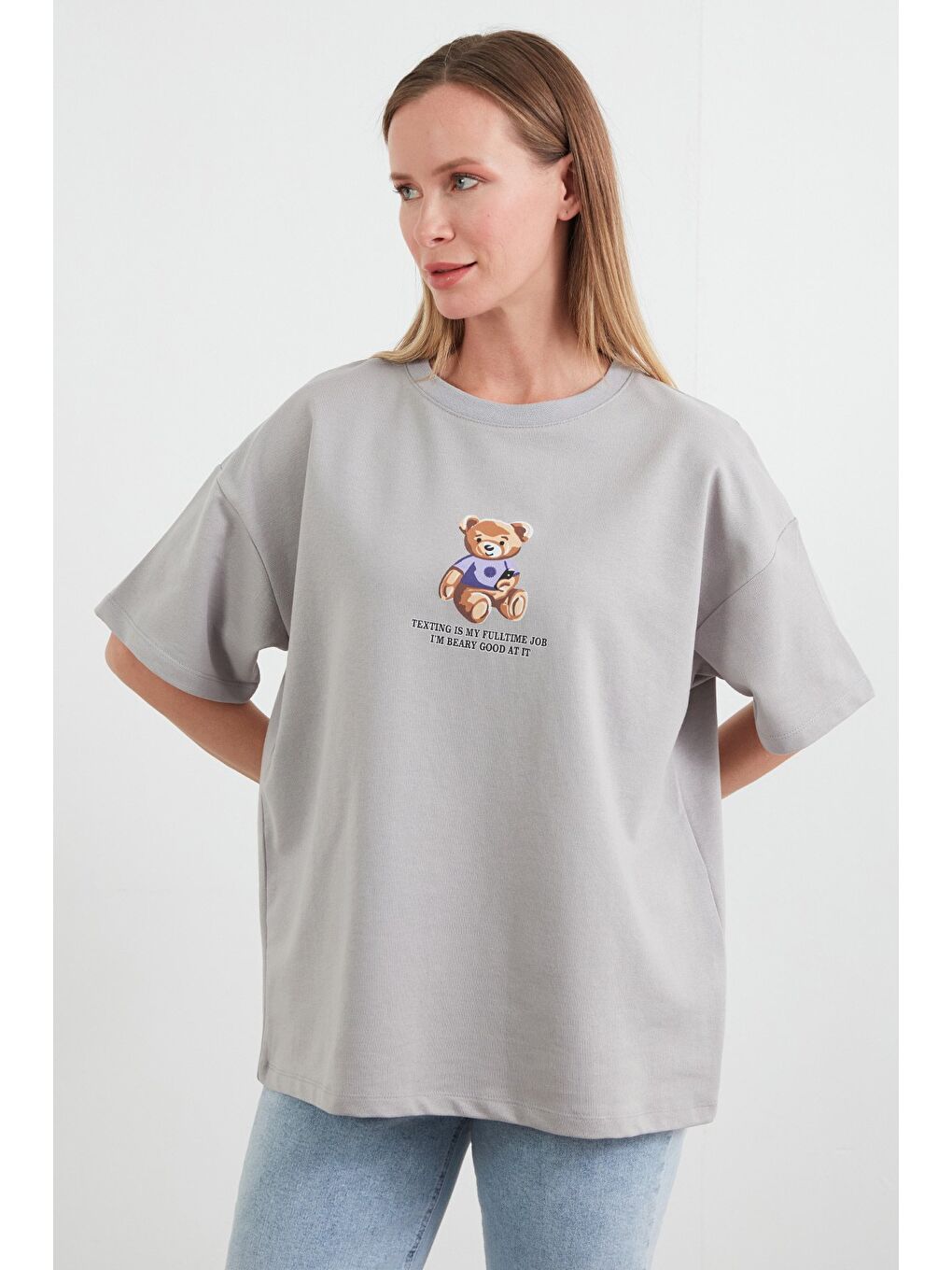 Gri Ayıcık Ve Yazı Baskılı Oversize Tişört