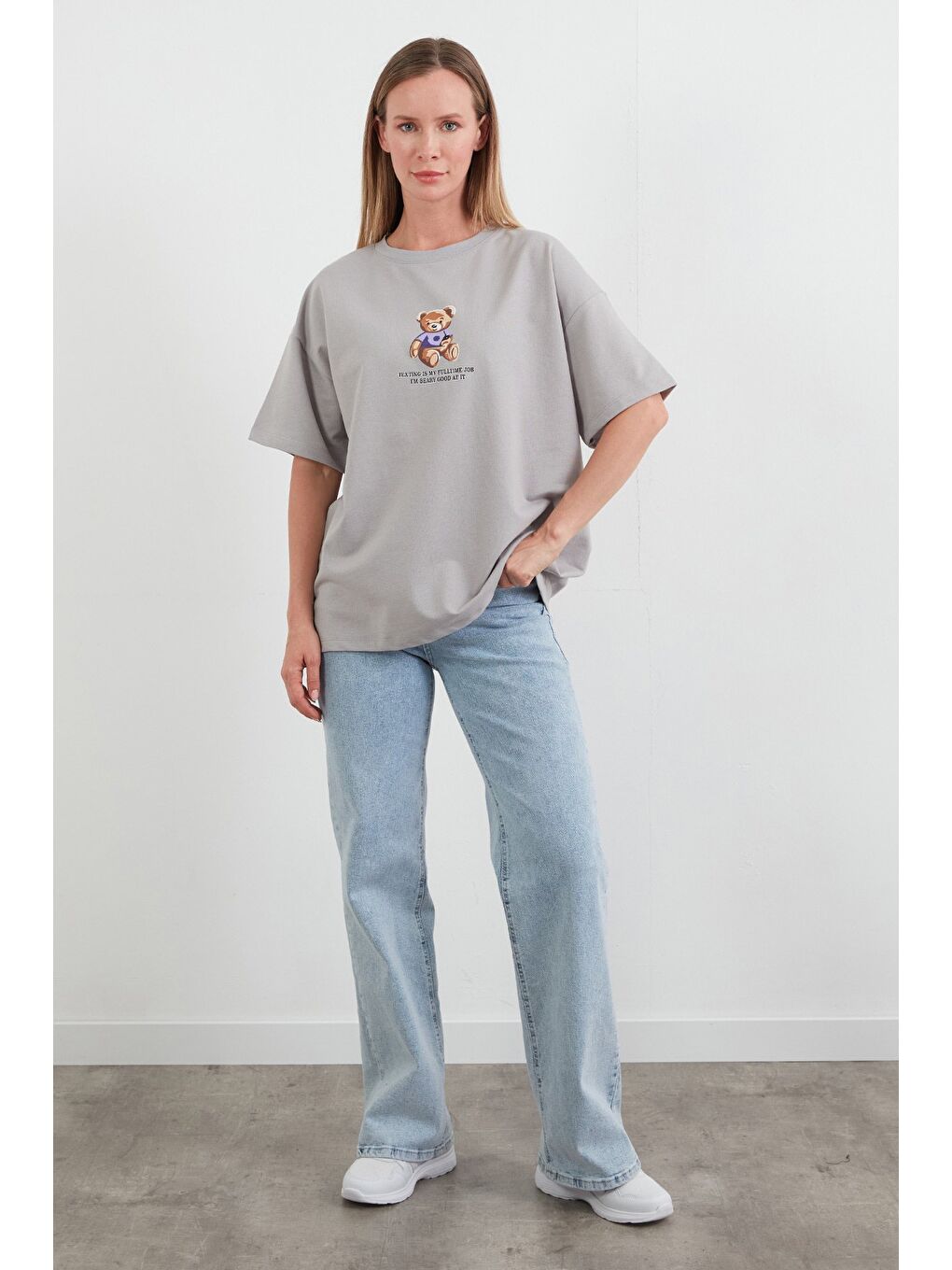 Gri Ayıcık Ve Yazı Baskılı Oversize Tişört-1
