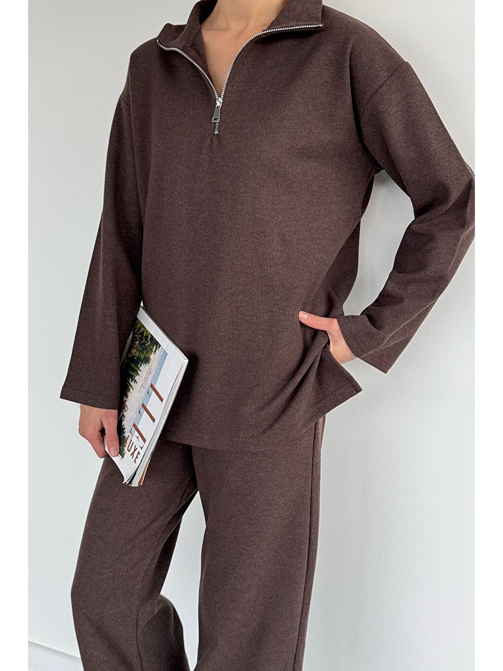 Kahverengi Kadın Polo Yaka Selanik Kumaş Sweat Bel Lastikli Pantolon İkili Takım-2