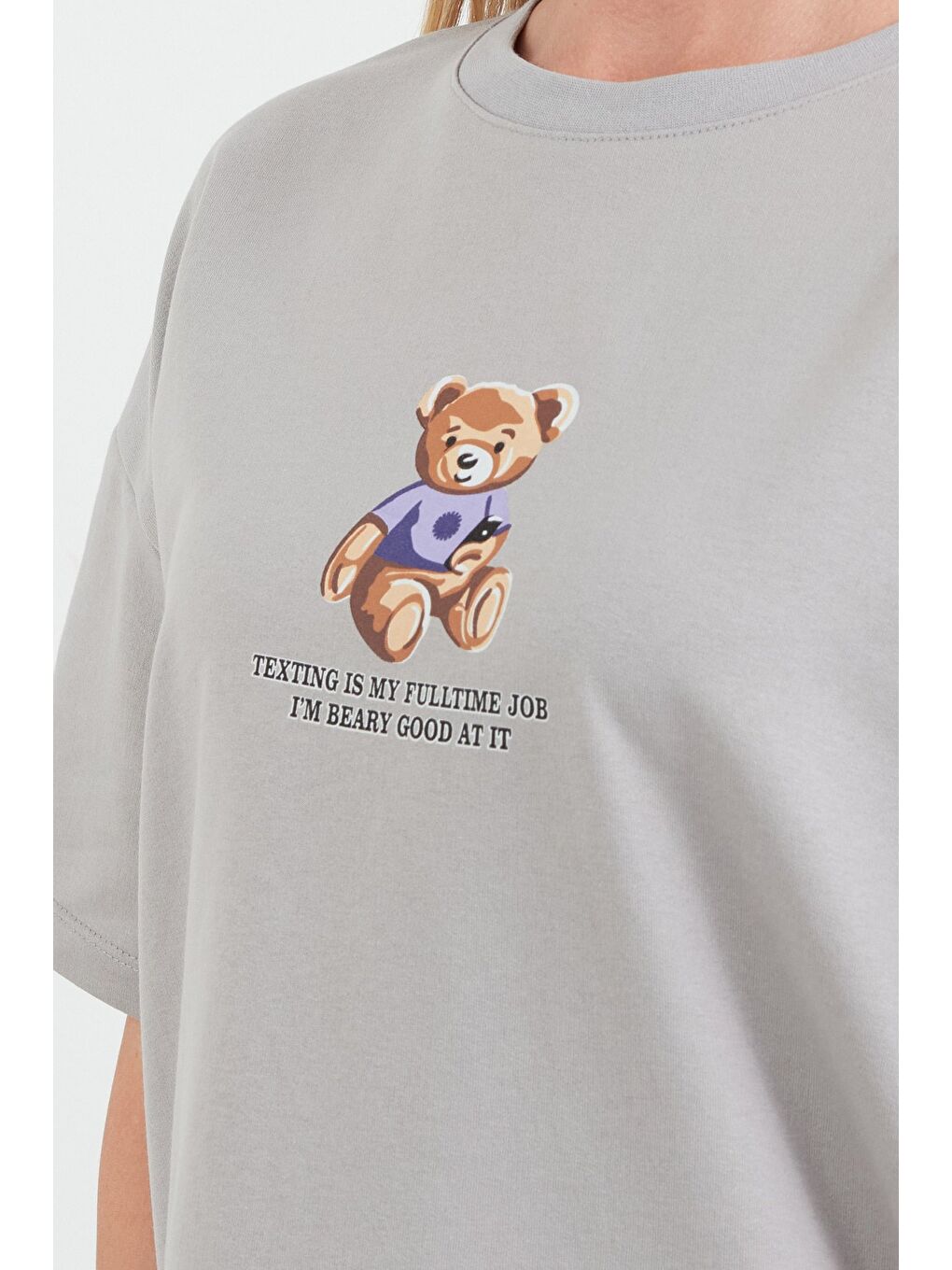 Gri Ayıcık Ve Yazı Baskılı Oversize Tişört-4