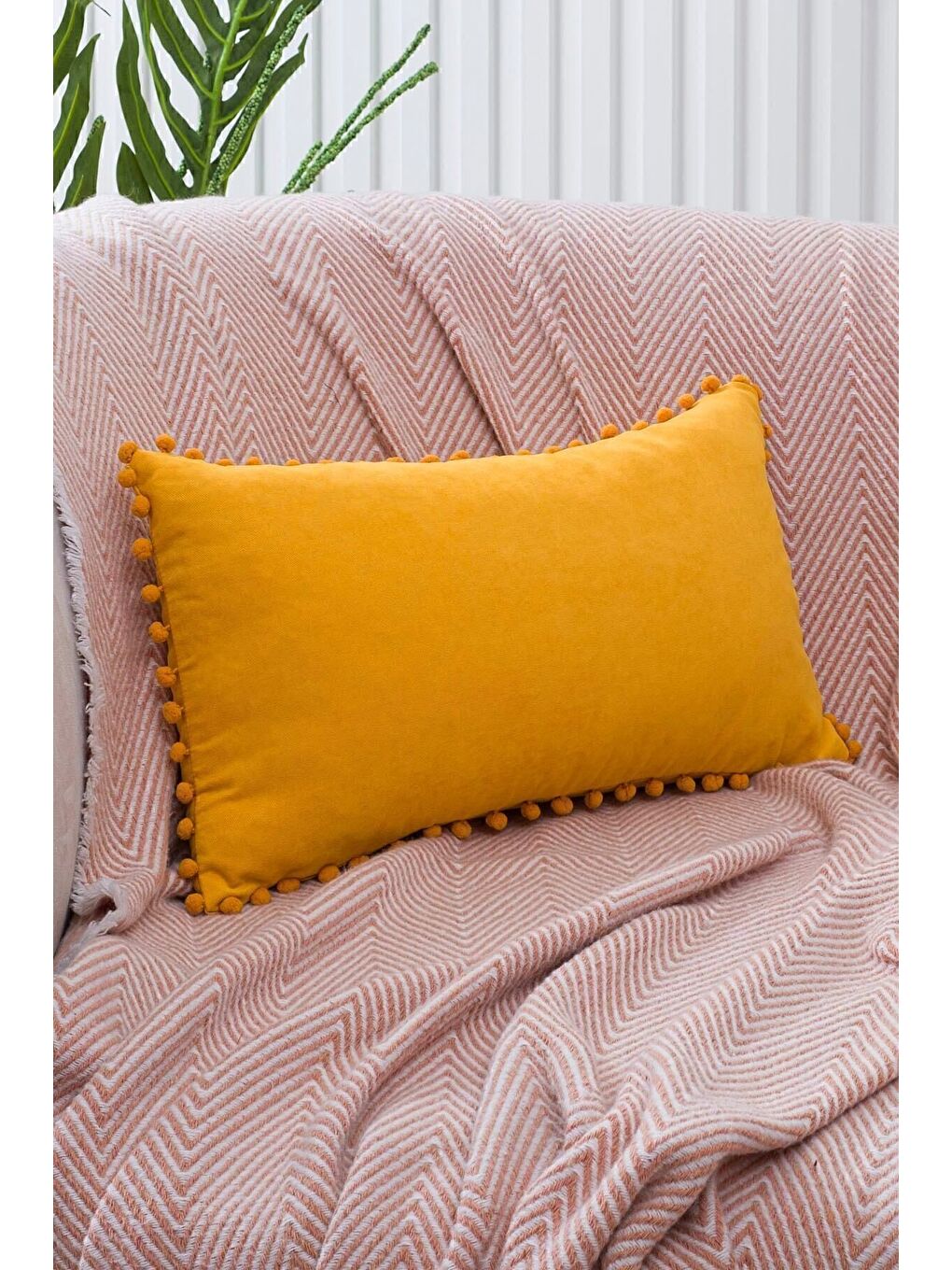 Renk Ve Ölçü Seçenekli Sarı Ponponlu Kırlent Kılıfı Dekoratif Düz Sade Punch Panoroma