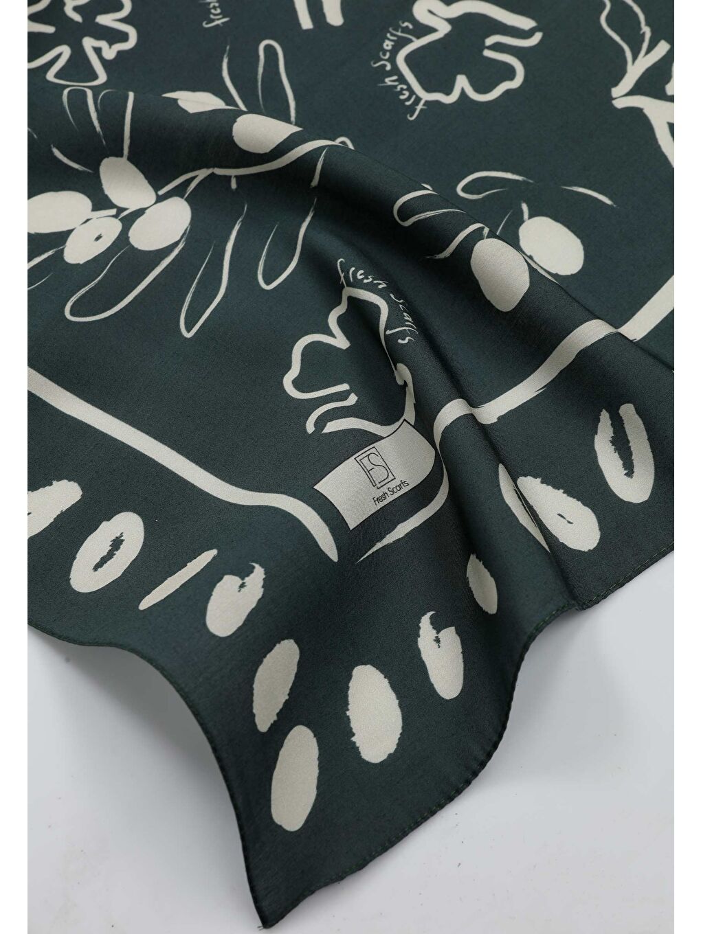 Luna Desen Pamuk İpek Eşarp Yeşil-3