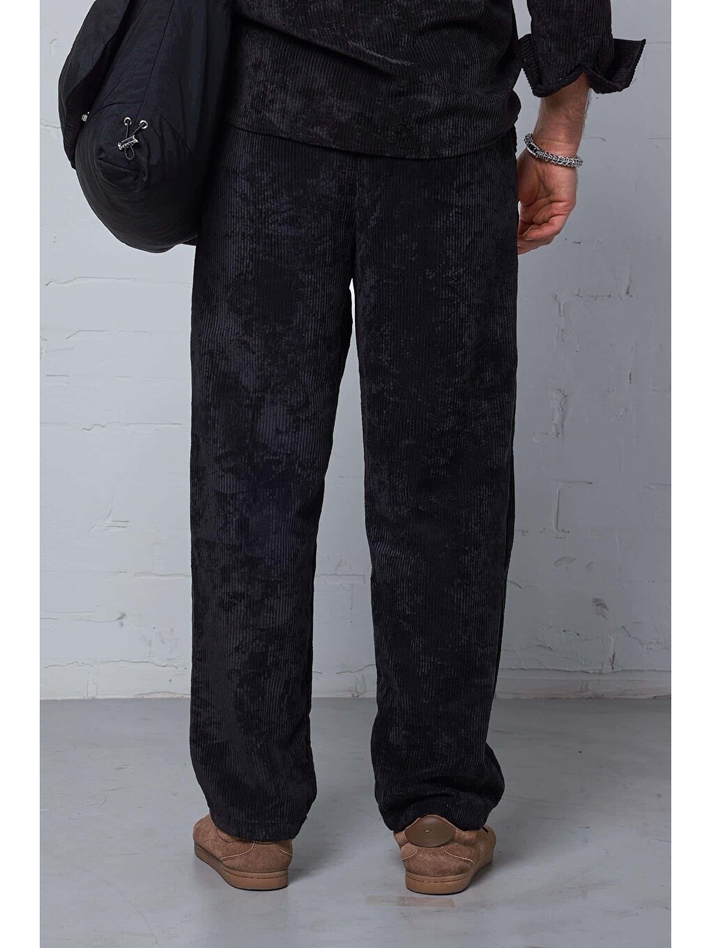 Erkek Kadife Dokulu Baggy Fit Pantolon Siyah-2