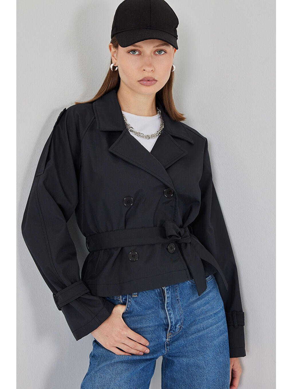 Kadın Kemerli Kısa Trençkot 5970 - Siyah-4