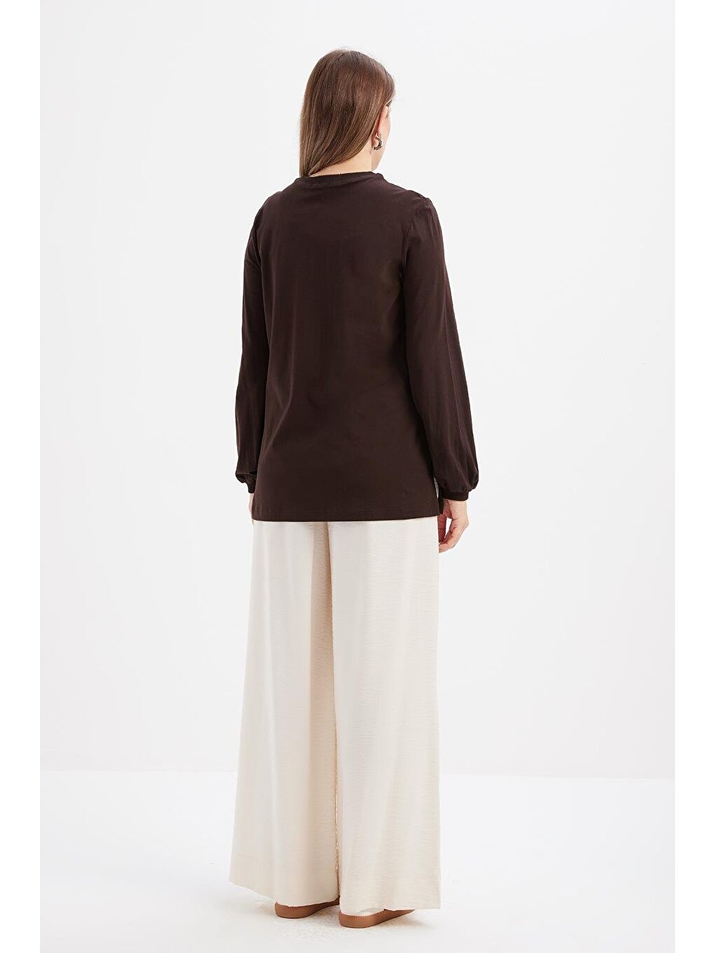 Kahverengi Kahve-Bisiklet Yaka Kol Ucu Büzgülü Elastanlı Pamuklu Bluz-3