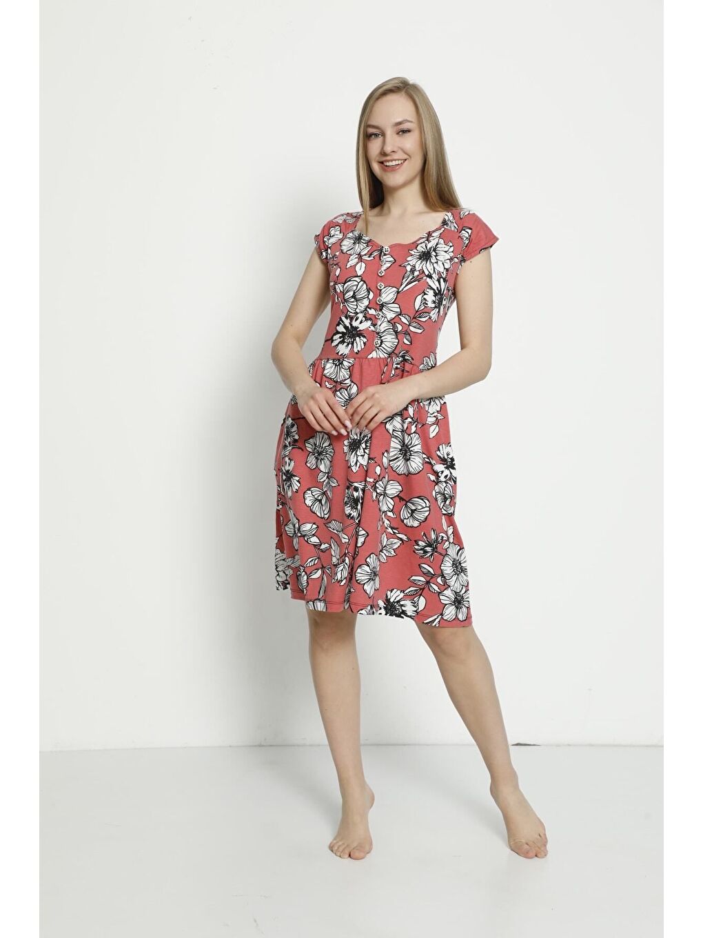 Kırmızı Kadın Kısa Kollu Desenli Düğmeli Cepli Penye Modal Pamuklu Elbise-2