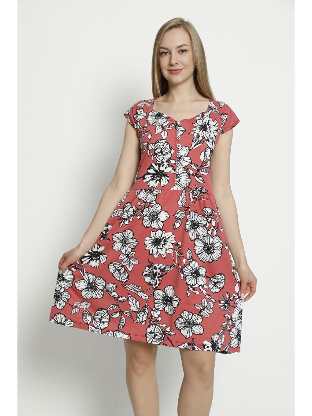 Kırmızı Kadın Kısa Kollu Desenli Düğmeli Cepli Penye Modal Pamuklu Elbise-3