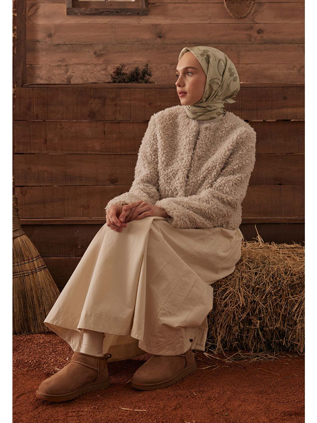 Luna Desen Pamuk İpek Eşarp Bej