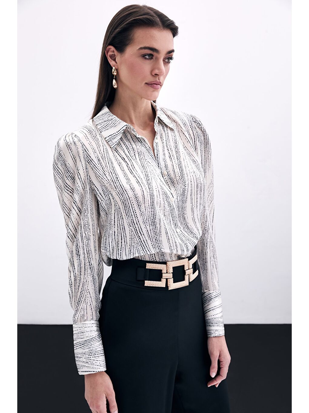 Lila Geniş Manşetli Gömlek - Ekru-Siyah-3